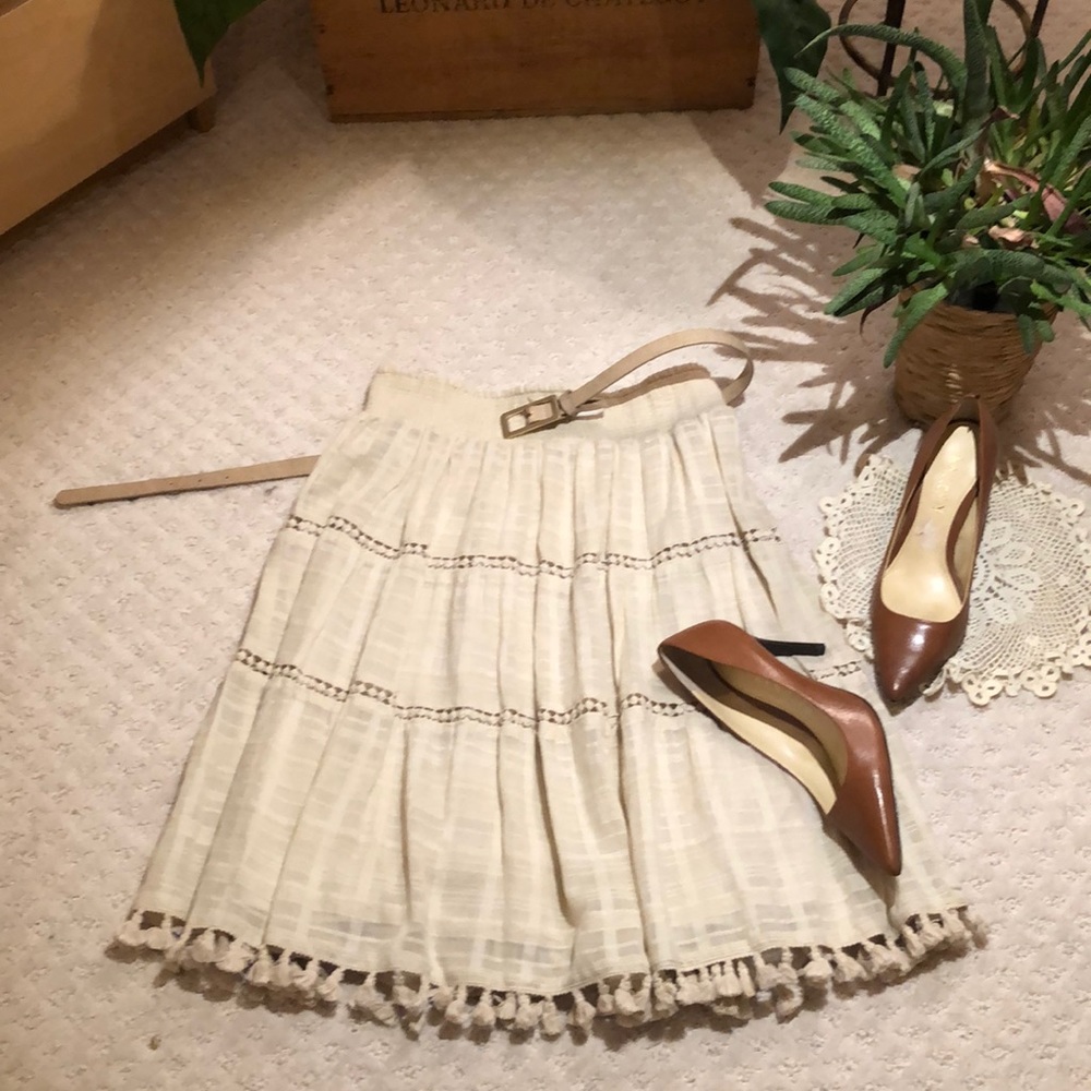 Sz S cream skirt - Picture 1 of 5